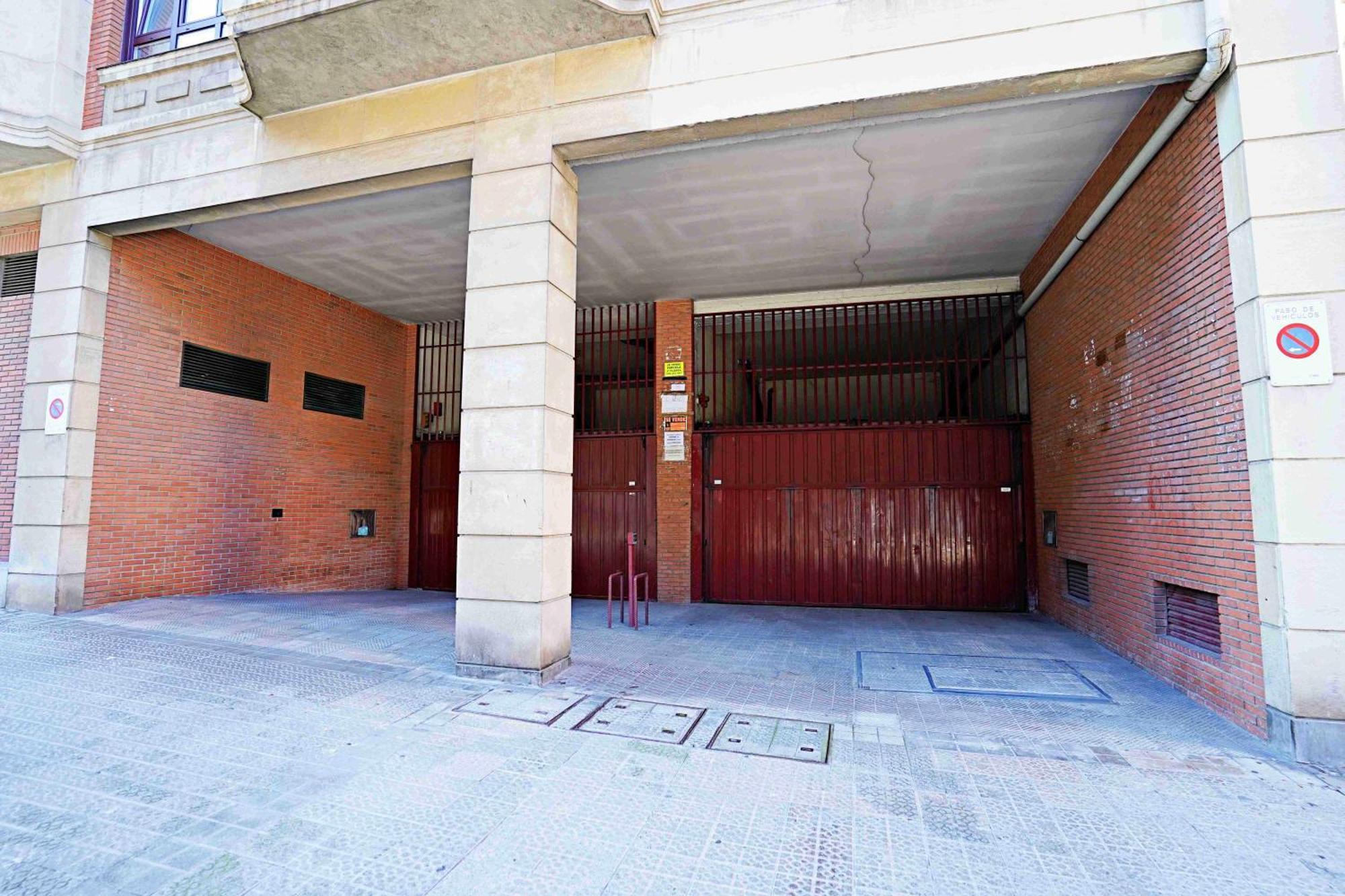 Apart 2 terrazas para 4 personas Bilbao centro Bilbau Exterior foto